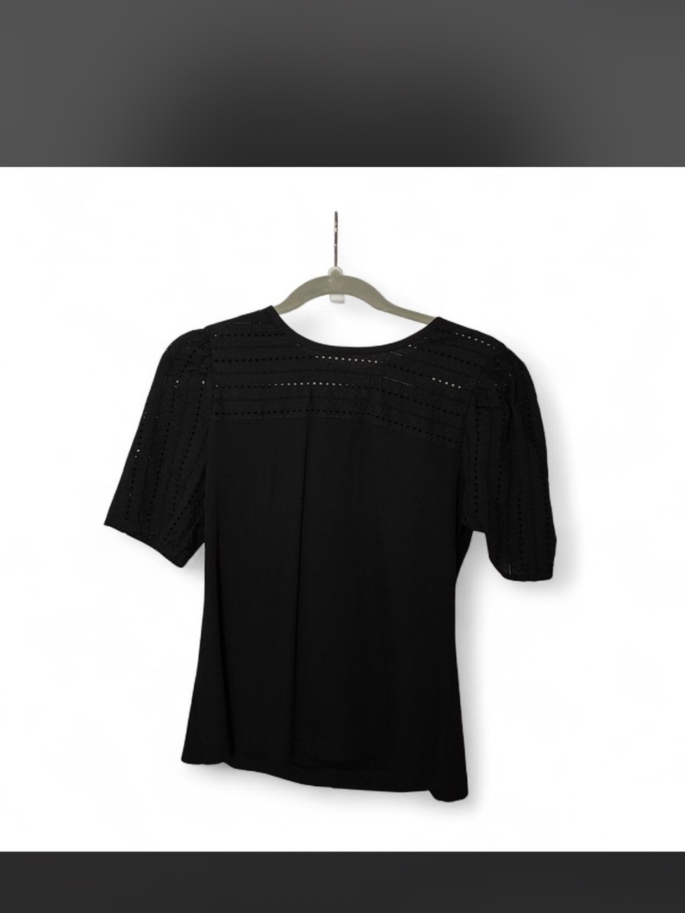 ANN TAYLOR- Women's black short sleeve blouse with details on the sleeves-Size:S